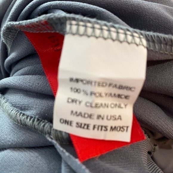 Von Vonni FIT AND FLARE TRANSFORMER DRESS, Travel Dress - Picture 2 of 3